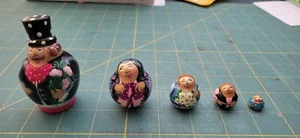 Set of Matryoshka Russian Nesting Dolls - Family- 5 pieces - ~3" tall - Picture 1 of 5