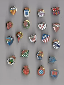 FOOTBALL CLUB PIN BADGE SPAIN Butterfly Back Logo pin badge - Picture 1 of 91