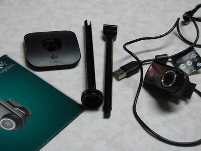 Logitech QuickCam Pro For Notebooks Carl Zeiss Optics USB 2.0 Disc User Manual  - Image 1 of 4