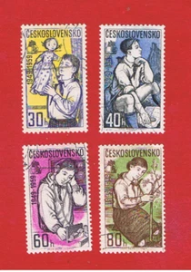 Czechoslovakia #908-911   VF Used    Pioneers    Free S/H - Picture 1 of 1