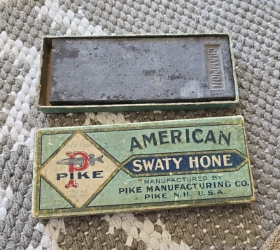 Vintage Pike American Sharpening Swaty Hone Stone Barber Razor Hone with Box - Image 1 of 4