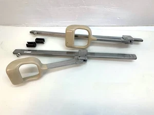 Midmark 104 Exam Chair Stirrups S8267 - Picture 1 of 4