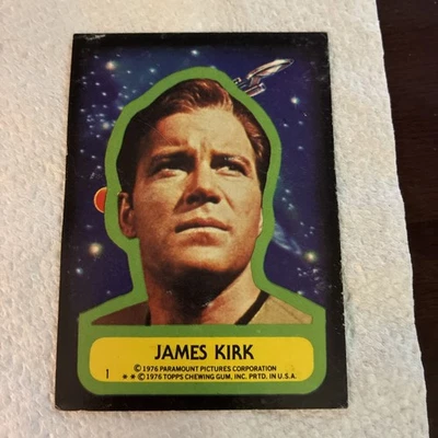 1977 Topps Star Trek Green Sticker #1 James Kirk M - Image 1 of 2