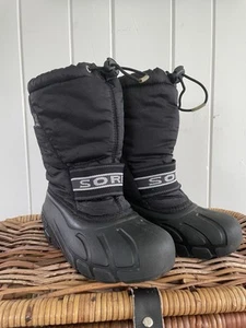 Sorel Youth Cub Schneestiefel schwarz herausnehmbares Wollfutter US 2 EU 33 1/2 sehr guter Zustand - Bild 1 von 9