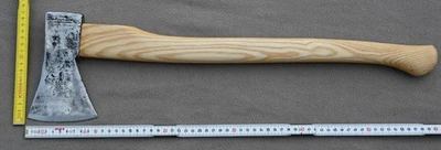 Axt 1000g geschmiedet und punziert "ILTIS", restauriert und neu eingestielt  X3 - Bild 1 von 4