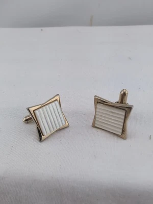 Gemelos vintage Swank tono dorado con cara de madreperla Foto 1 de 2