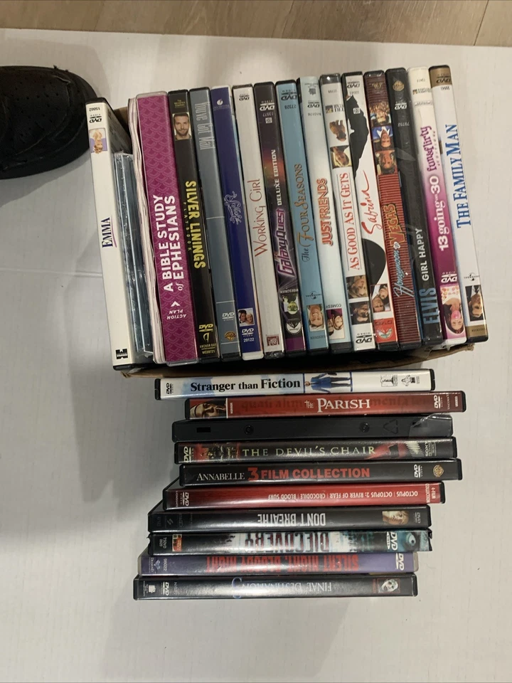 DVD Lot Of 26 GREAT Condition Foto 1 de 1
