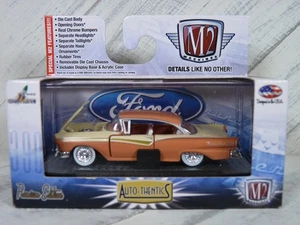 M2 Machines Auto-Thentics '57 Ford Fairlane 500 Cream & Salmon R31 New 1:64 - Picture 1 of 6