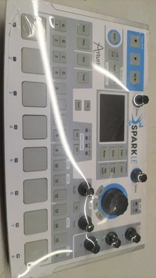 Arturia SPARK LE Sequencer Hybrid Drum Pad Rhythm Machine - Photo 1/4