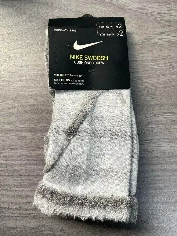 Nike Youth Swoosh Cushioned Crew Socks 2 Pairs Size 5y - 7y