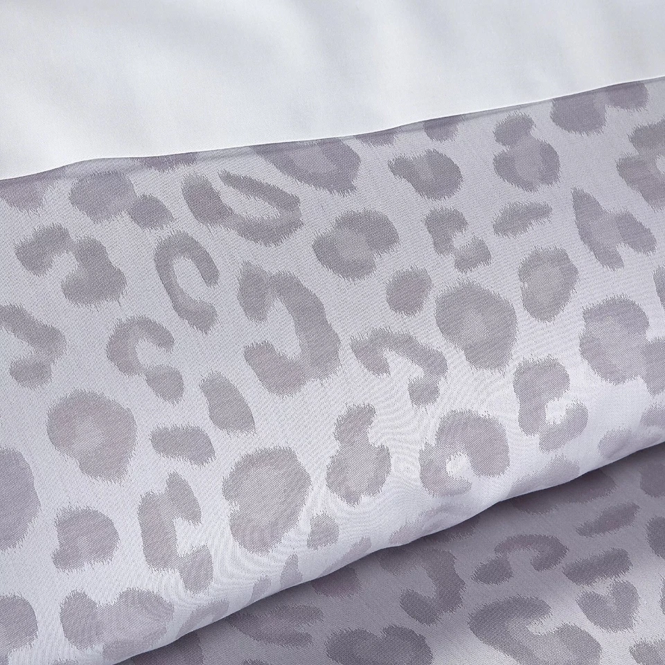 Funda nórdica Schlossberg Saba Argent Queen algodón satinado estampado animal $797 nueva con etiquetas Foto 1 de 4