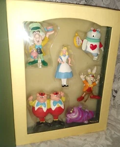 Disney Collection Alice in Wonderland Story Book Set of 6 Christmas Ornaments - Picture 1 of 7