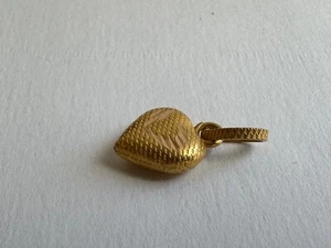 Solid 18k Yellow Gold Puffy Heart Charm Pendant Marked 750 - Picture 1 of 4