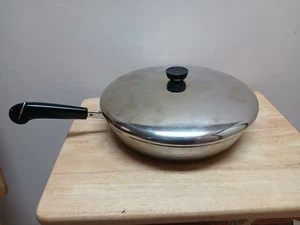 Vtg 1801 Revere Ware 12 Inch Skillet With Lid Copper Bottom Clinton ILL USA -85 - Picture 1 of 9