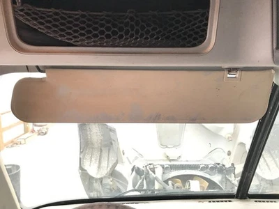 Солнцезащитный козырек для салона левый/водительский Freightliner COLUMBIA 120 - б/у - Изображение 1 из 3