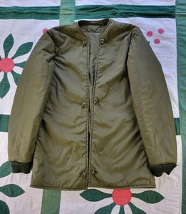 Vintage 1970s Canadian Army MK II Combat Jacket Liner Green OD Sz Small Long - Picture 1 of 10