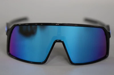 Gafas de sol Oakley para hombre OO9406 Sutro rectangulares pulidas negras/zafiro Prizm Foto 1 de 4
