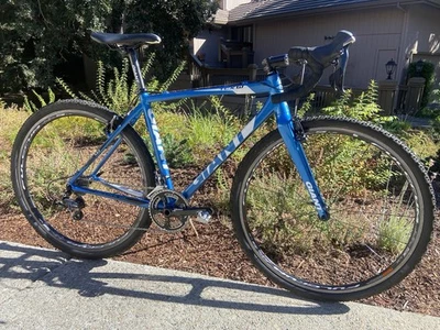 Giant TCX W越野自行车 — 第 1/4 张图片