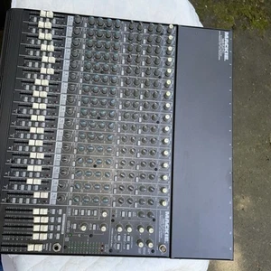 Mackie CR1604-VLZ 16-Kanal Pro Audio Studio Mikrofon/Line Mixer - Bild 1 von 16