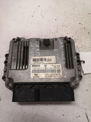 Centralina motore HYUNDAI SANTA FÉ II CM ECU 0281014011 2.2 Diesel 114kw 28604327 - Immagine 1 di 4