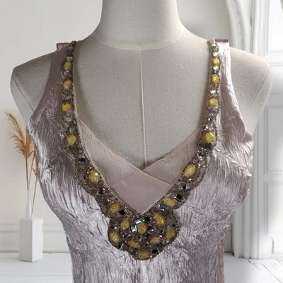 Vestido midi Komarov de 2 piezas con dobladillo y chaqueta de gasa rosa cuello con cuentas talla S  Foto 1 de 4