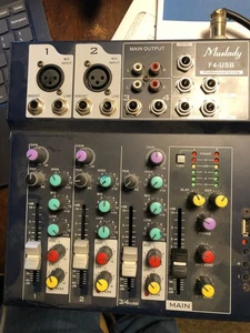 Muslady F4-usb Professional Mixer 4 Kanal mit Stromkabel wie besehen - Bild 1 von 4