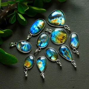 10 Pcs 140 Cts Labradorite Gemstone Silver Plated Pendant 16x31-13x24mm #R-12436 - Picture 1 of 7