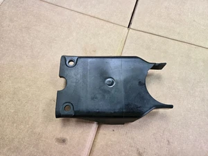 Cubierta de correa de transmisión inferior para cortacésped Toro Recycler FWD 136-5851 - Imagen 1 de 2