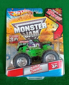 Hot Wheels 2010!/64th Grave Digger 30th Anniversary Black Monster Truck, ¡¡NUEVO EN PAQUETE!!! - Imagen 1 de 3