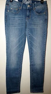 SO Junior's 5-Pocket Aquarius Skinny Blue Denim Jeans Pants Size 5 Regular NWT - Picture 1 of 12