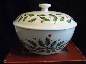 Lenox Holiday Small Casserole Dish NIB - Picture 1 of 7