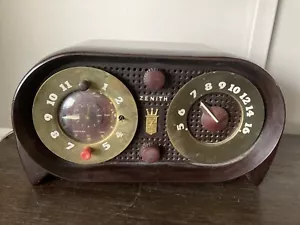 Vintage Zenith Model G516 Owl Eye Tube Radio Bakelite Brown Parts Only - Picture 1 of 12