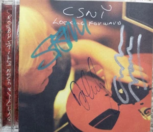 CROSBY, STILLS AND NASH ~ Looking Forward ~ CD SIGNED BY ALL 3 - Picture 1 of 3