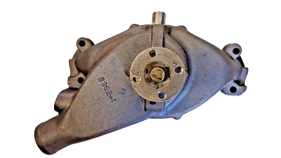 Chevrolet Impala Camaro Chevelle Corvette 396 427 1968 BBC bomba de agua hecha en EE. UU. Foto 1 de 4