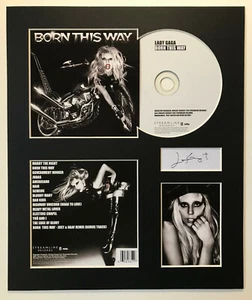 LADY GAGA - signed handsigniert - BORN THIS WAY - Album Display - Bild 1 von 1