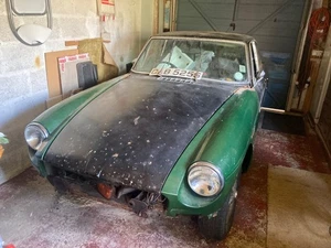 MGB GT Rubber Bumper Project - Picture 1 of 24