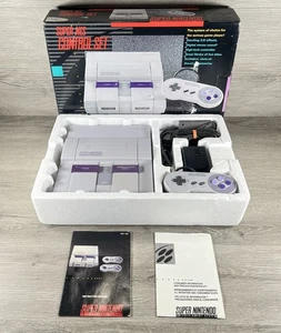 Super Nintendo SNES Console System Control Set completo di scatola ottimo - Foto 1 di 20