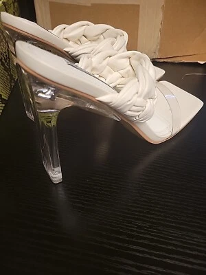 Cape Robbin Zimmer Womens White Open Toe Heeled Dressy Shoes Size 8 - Image 1 of 4