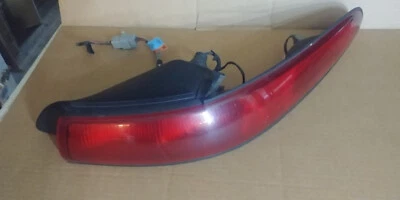 Mercury Sable 1996 1997 1998 1999 luz trasera derecha freno trasero luz de giro fabricante de equipos originales usada Foto 1 de 4