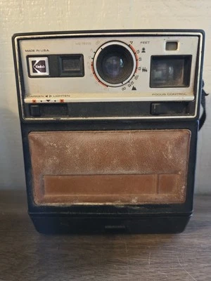 Kodak Colurburst 100 Instant Camera 1978 PR-10 Instant Print Film Untested As Is - Image 1 of 4