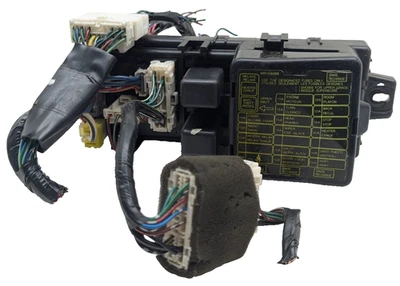 Caja relé de fusibles Mitsubishi 3000gt 1994-1996 manual no turbo para conductor fabricante de equipos originales Foto 1 de 4