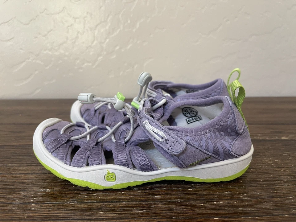 Sandalias deportivas Keen para niños pequeños talla 11 púrpura Foto 1 de 4