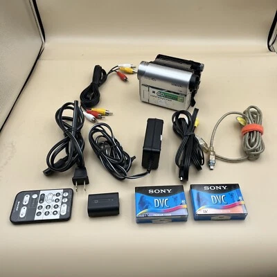 Sony Handycam DCR-HC52 Carl Zeiss 40X Optical Zoom, Parts/Repair ** - Image 1 of 4