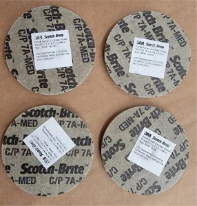 (4) 3M Scotch Brite 3” x 1/4” x 3/8" Cut & Polish Unitized Wheel 7A Medium - Bild 1 von 5