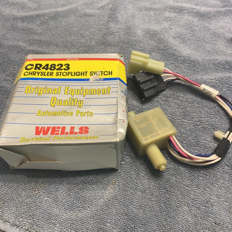 Новый выключатель стоп-сигнала Wells CR4823 подходит для 87 Dodge Mini Ram 86 Chrysler LeBaron  - Изображение 1 из 1