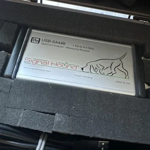 Signal Hound Spectrum Analyzer USB-SA44B - Picture 1 of 5