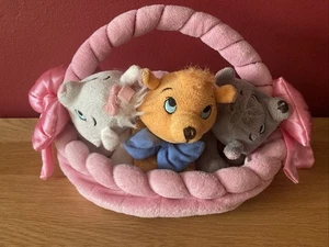 Disney Aristocats Pink Plush Basket Marie Toulouse Berlioz Disneyland Paris - Picture 1 of 11