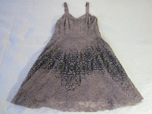 Vestido para mujer Free People talla S floral encaje superpuesto marrón patinador - Imagen 1 de 9