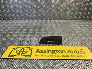 2005-12 Lexus IS MK2 Saloon Offside Driver Rear Window Switch 8403053020 - Picture 1 of 7