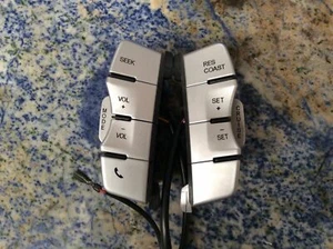 NEW GENUINE FORD FG G6E FALCON XR6 XR8 FPV SILVER CRUISE CONTROL AUDIO CONTROLS - Picture 1 of 2